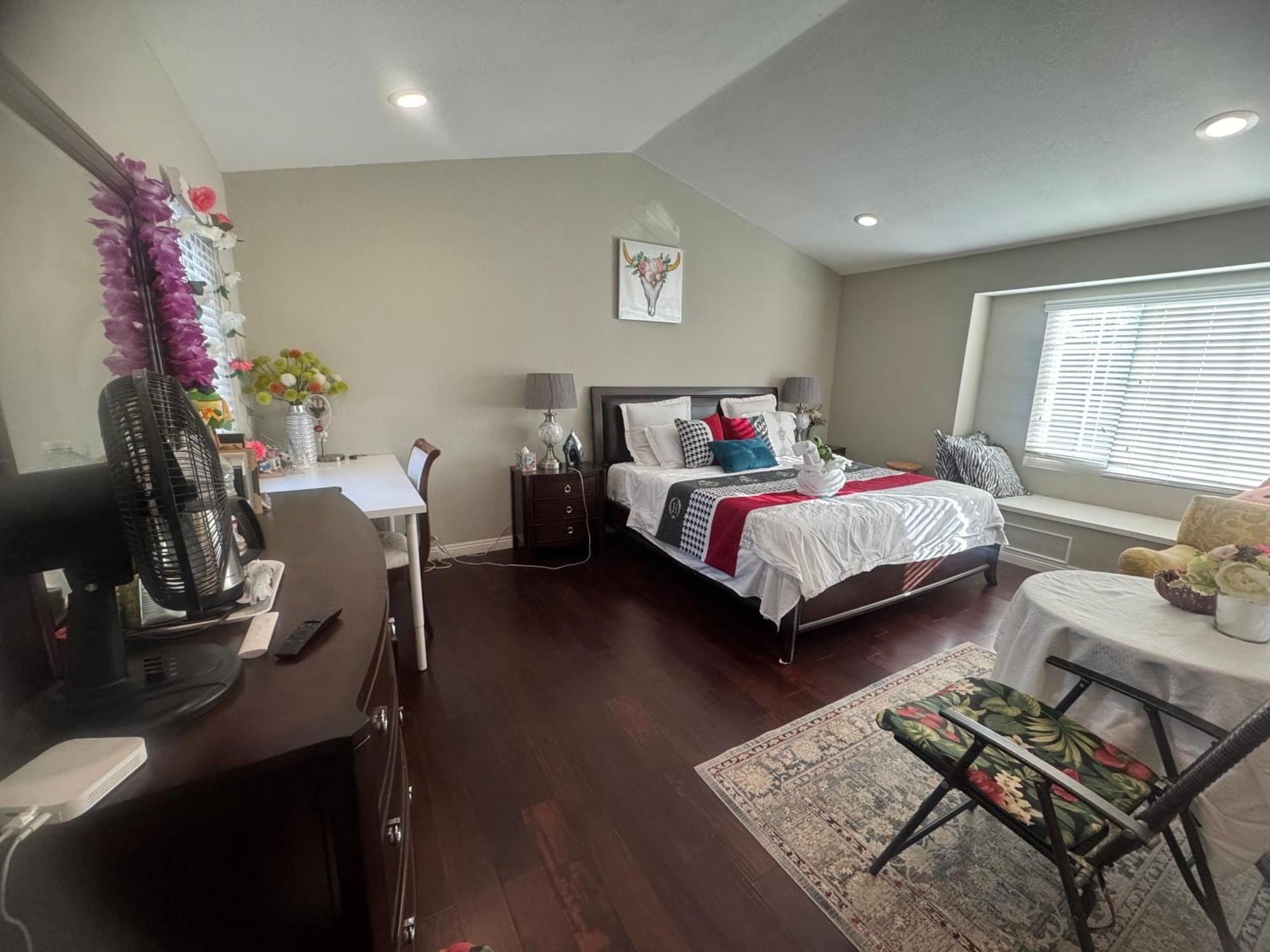 King Bed Big Room Chino Hills Luaran gambar